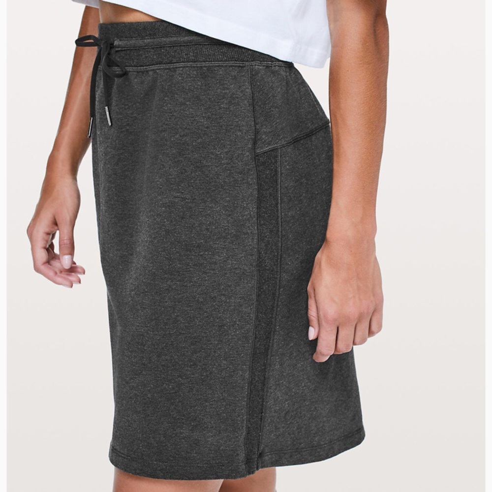Lululemon Start Anew Skirt 21”
